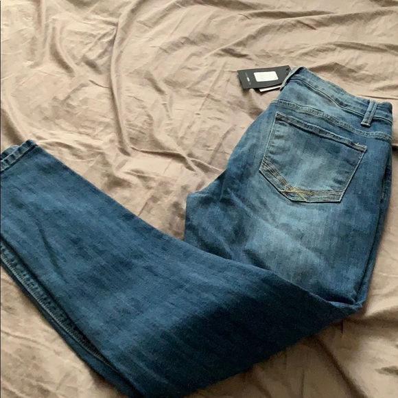 Fashionnova skinny jeans - Picture 2 of 4